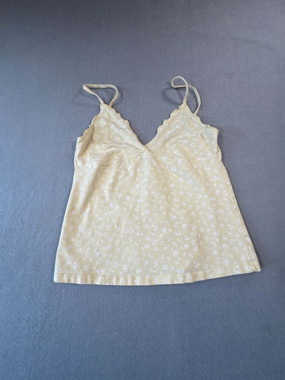 John Galt Floral Lettuce Edge V-Neck Tank Top